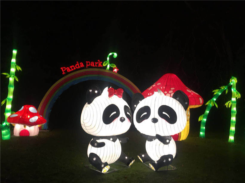 熊猫彩灯