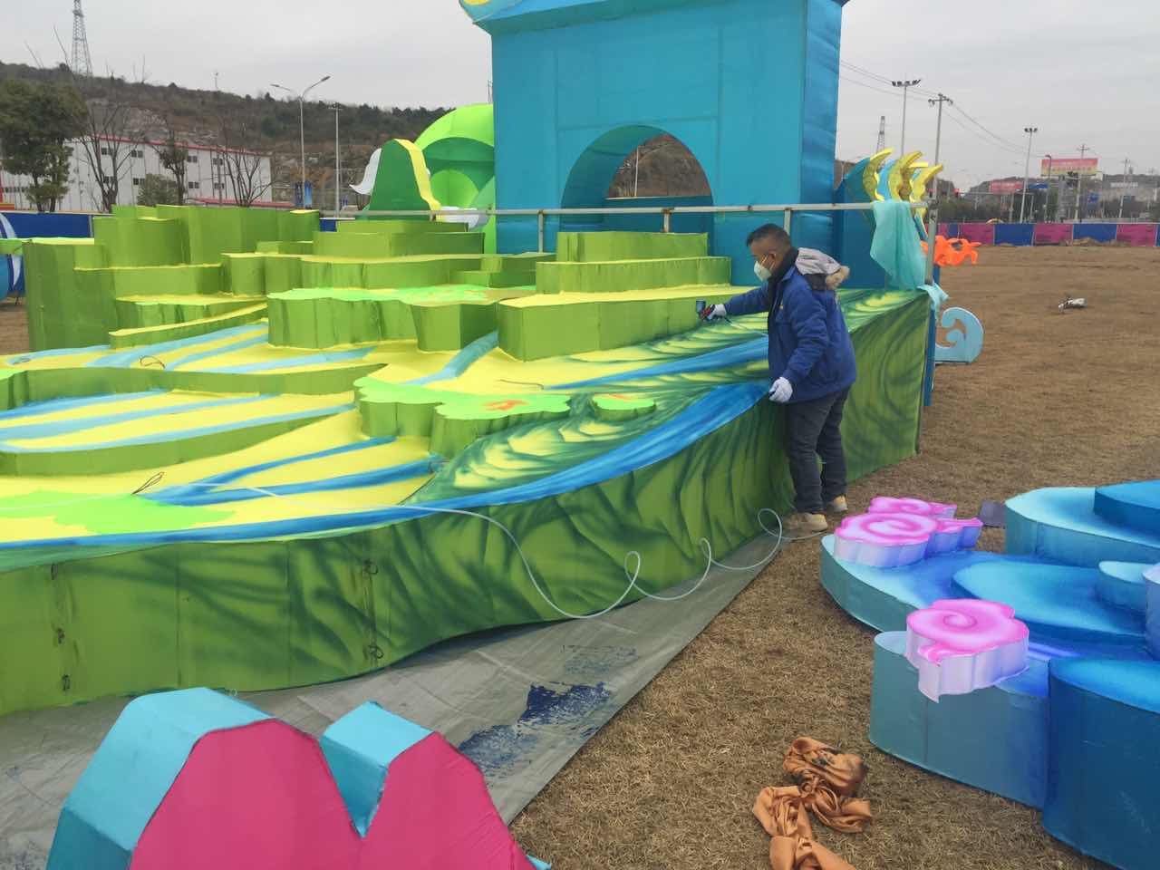 自贡彩灯匠人写实